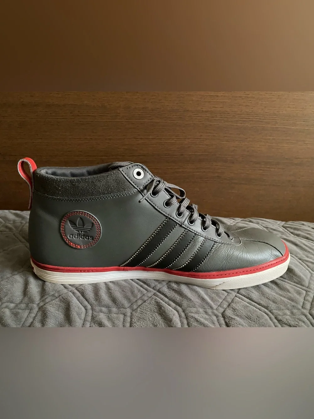 RARE Adidas Originals x Vespa S Mid Grey Red Men’s Sneakers Size 13.5 Collectors
